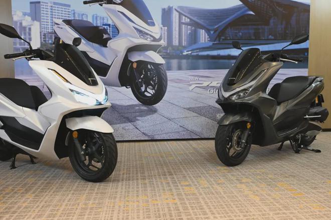 NWG150同时发布！两者各有特点就看需求了j9九游真人游戏第一品牌本田PCX160和(图4)