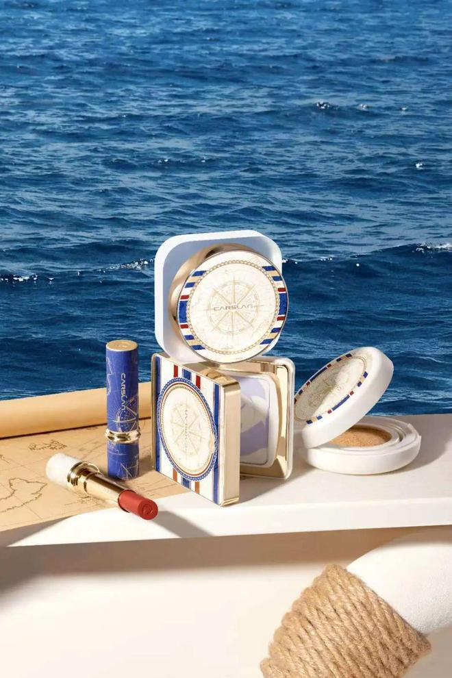 灵和IU的绽放满足了少女的全部幻想j9国际站登录本周时髦大事|陈都(图7) 灵和IU的绽放满足了少女的全部幻想j9国际站登录本周时髦大事|陈都(图7)