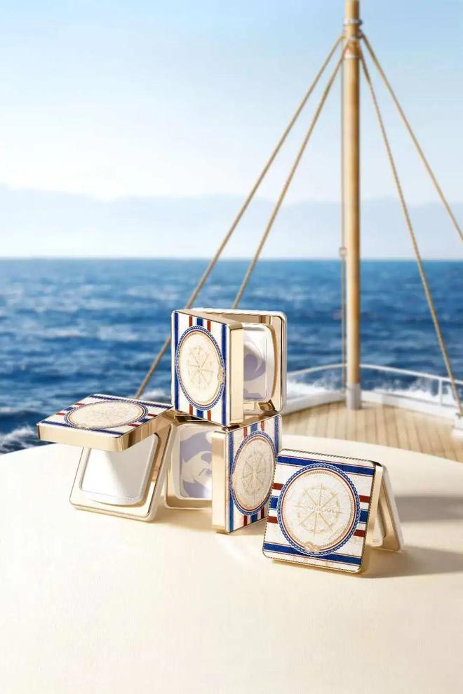 灵和IU的绽放满足了少女的全部幻想j9国际站登录本周时髦大事|陈都(图18) 灵和IU的绽放满足了少女的全部幻想j9国际站登录本周时髦大事|陈都(图18)